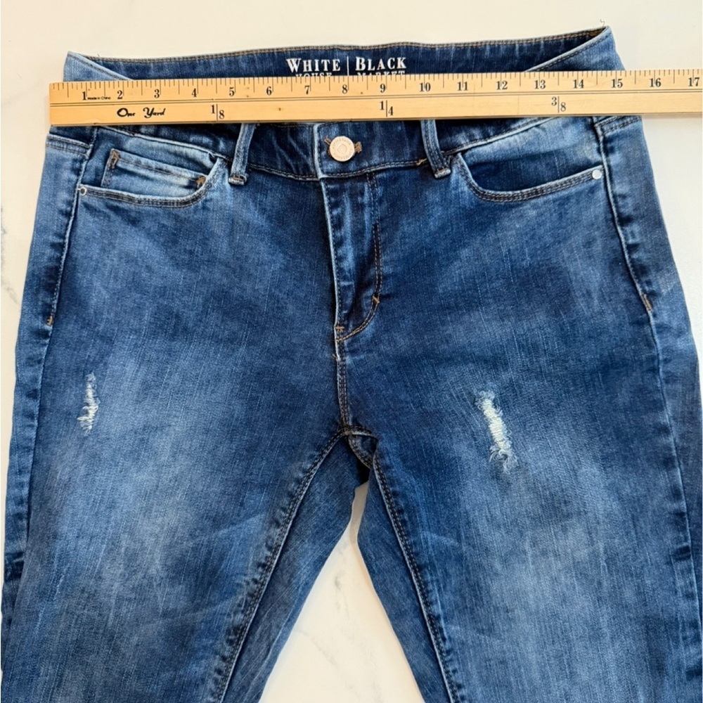 White House Black Market Taw hem Distressed Blue Skinny Jeans. 6 - Picture 3 of 6